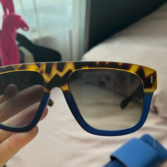 TIWI SUNNIES!! - Picture 5 of 5